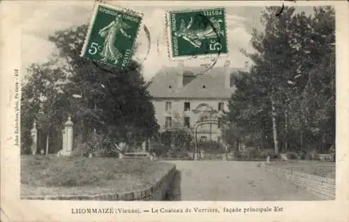 Ak Lhonmaize Vienne, Le Chateau de Verriere, facade principale Est