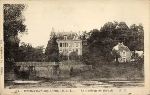 Ak Rochefort sur Loire Maine et Loire, Le Chateau de Dieuzie