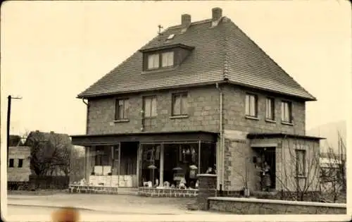 Foto Ak Asslar Aßlar in Hessen, Geschäftshaus, Schaufenster