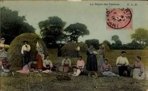 Ak Frankreich, Bauern machen eine Pause, Landwirtschaft, Heu, Ernte