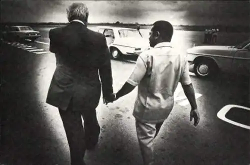 Ak, vergessen Sie nicht, am 25. Mai abzustimmen