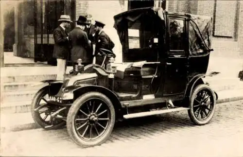 Ak Renault 1910, Automobil