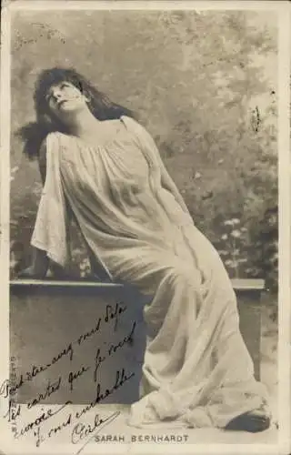 Ak Schauspielerin Sarah Bernhardt, Portrait