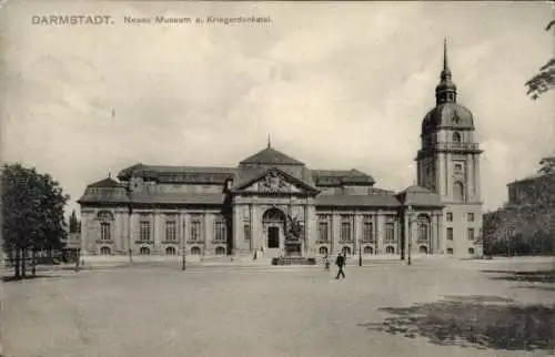 Ak Darmstadt in Hessen, neues Museum und Kriegerdenkmal