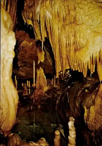 Ak Attendorn im Sauerland, Tropfsteinhöhle, Burgengrotte