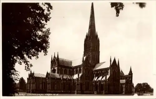 Ak Salisbury Südwestengland, Kathedrale