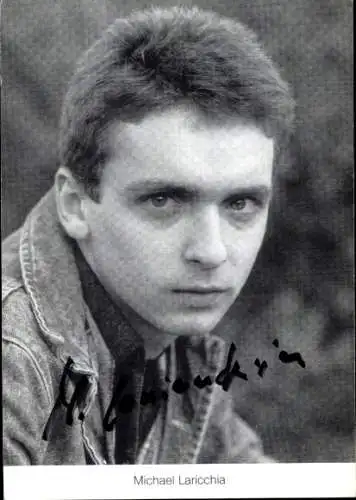 Ak Schauspieler Michael Laricchia, Portrait, Autogramm, als Timo Zenker, Lindenstraße