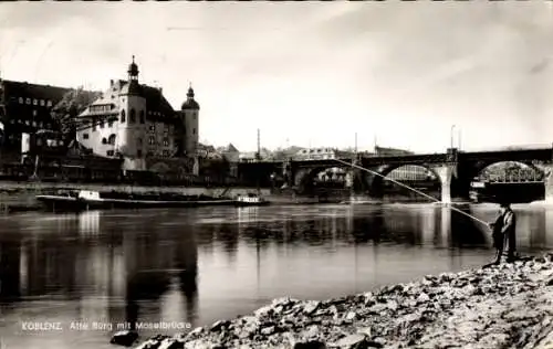 Ak Koblenz am Rhein, Alte Burg, Moselbrücke