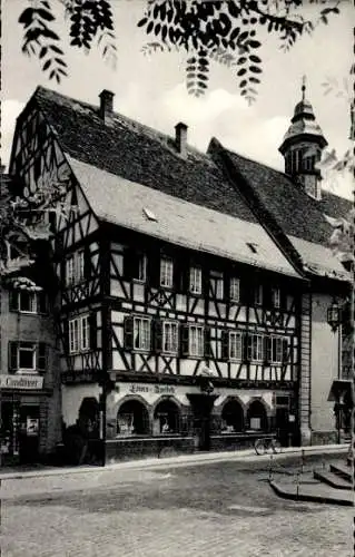 Ak Weinheim an der Bergstraße Baden, Fachwerkhaus am Markt