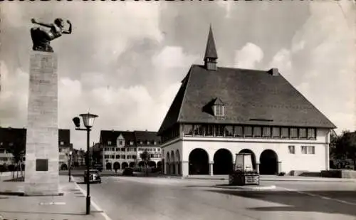 Ak Freudenstadt im Schwarzwald, Marktplatz, Denkmal