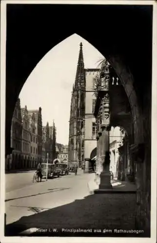 Ak Münster in Westfalen, Prinzipalmarkt aus dem Rathausbogen