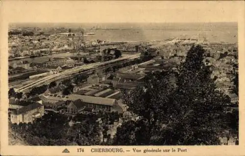 Ak Cherbourg Manche, Vue generale sur le Port