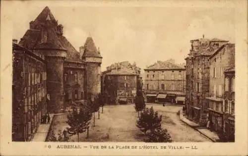 Ak Aubenas Ardèche, Vue de la Place de l'Hotel de Ville