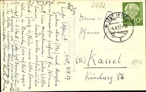 Foto Ak Nordseebad List auf Sylt, Teilansicht, Wohnsiedlung