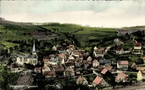 Ak Hessenthal Mespelbrunn im Spessart, Totalansicht, Kirche