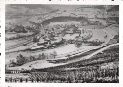 Foto Ak Mannweiler Cölln in der Pfalz, Gesamtansicht, Winter