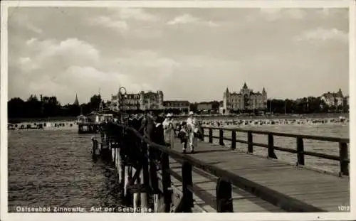 Ak Ostseebad Zinnowitz auf Usedom, Seebrücke