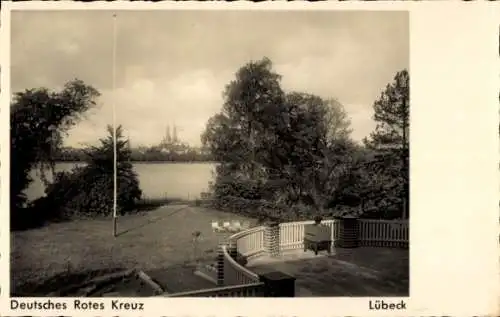 Ak Lübeck, Deutsches Rotes Kreuz, Blick auf die Stadt