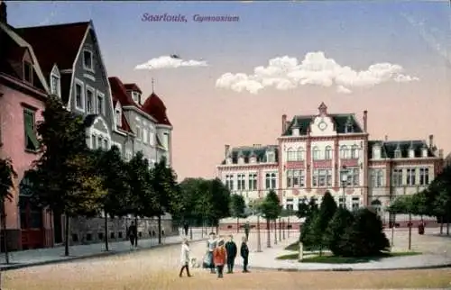 Ak Saarlouis im Saarland, Gymnasium