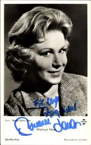 Ak Schauspielerin Waltraud Haas, Portrait, Autogramm