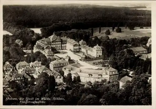 Ak Bad Arolsen in Hessen, Fliegeraufnahme, Teilansicht, Schloss