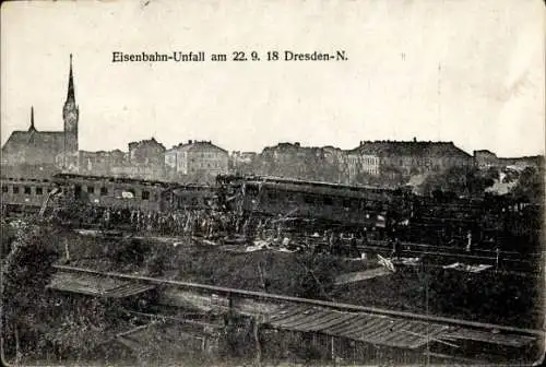 Ak Dresden Neustadt, Eisenbahn-Unfall 22. September 1918