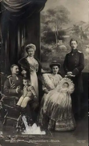 Ak Kaiser Wilhelm II, Kaiserin Auguste Viktoria, Kronprinz Wilhelm, Prinzessin Cecilie, Prinzen
