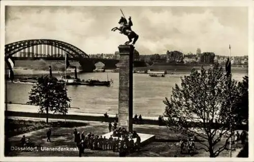 Ak Düsseldorf am Rhein, Ulanendenkmal, Brücke