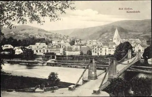 Ak Bad Nassau an der Lahn, Blick auf den Ort mit Kettenbrücke