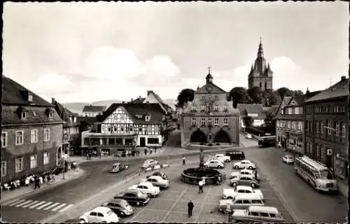 Ak Brilon im Sauerland, Marktplatz, Turm