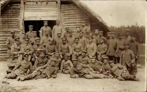 Foto Ak Barr Elsass Bas Rhin, Deutsche Soldaten in Uniformen, I WK