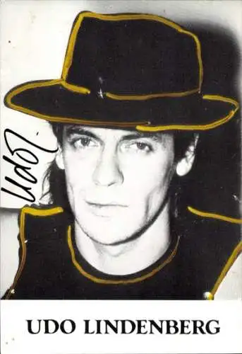 Ak Schauspieler Udo LIndenberg, Portrait, Autogramm, Sänger, Hut