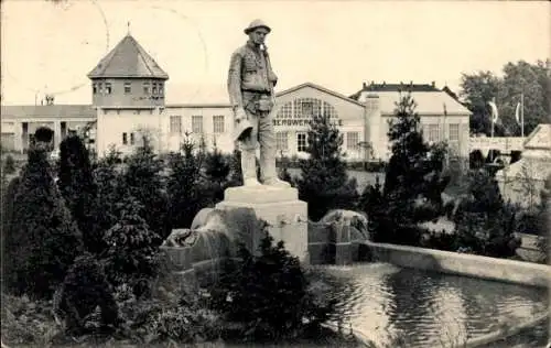 Ak Freiberg in Sachsen, Erzgebirgsausstellung 1912, Bergwerkshalle, Bergmannsbrunnen