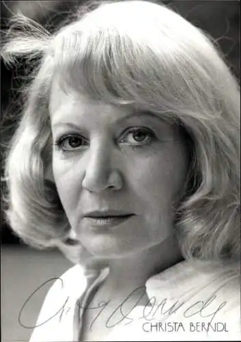Ak Schauspielerin Christa Berndl, Portrait, Autogramm