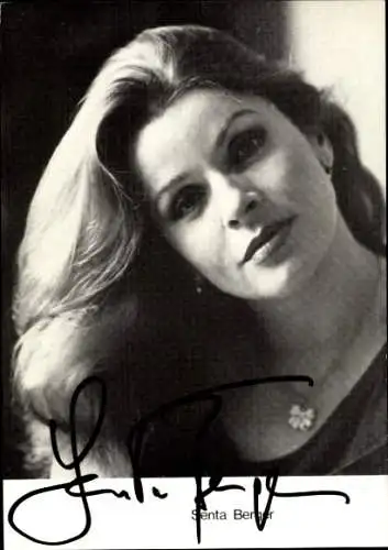 Ak Schauspielerin Senta Berger, Portrait, Autogramm