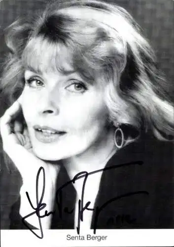 Ak Schauspielerin Senta Berger, Portrait, Autogramm