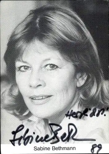Ak Schauspielerin Sabine Bethmann, Portrait, Autogramm