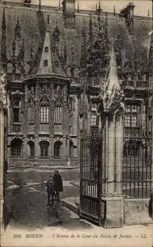 Ak Rouen Seine Maritime, Justizpalast, Eingangstor