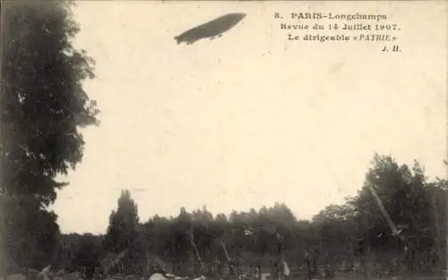 Ak Paris XVI., Zeppelin Patrie, Revue 14. Juli 1907, Longchamps