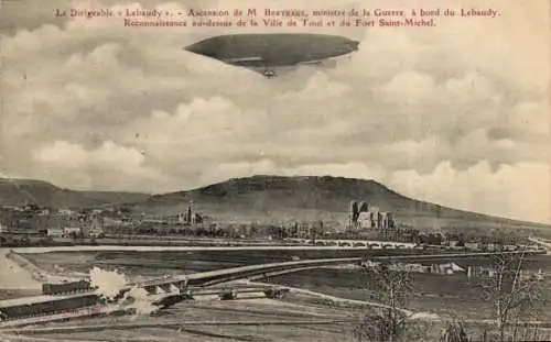 Ak Toul Meurthe et Moselle, Zeppelin Lebaudy, Berteaux