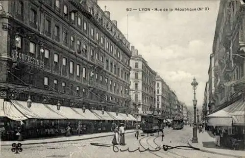 Ak Lyon Rhône, Rue de la République, Straßenbahn