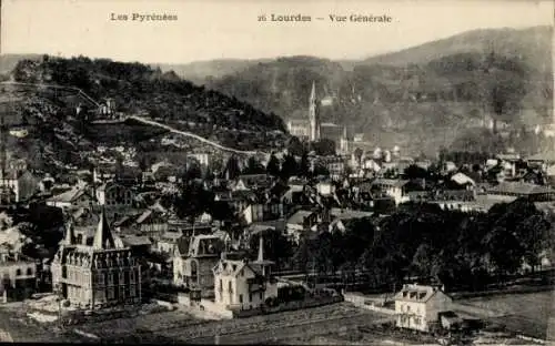 Ak Lourdes Hautes Pyrénées, Gesamtansicht