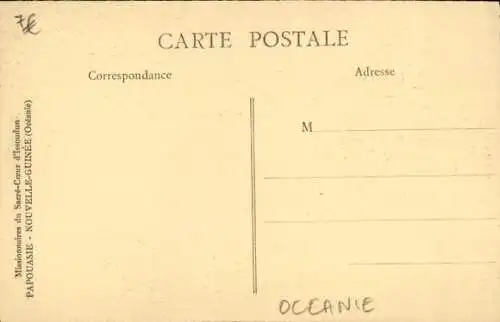 Ak Ozeanien, Camp dans la Brousse