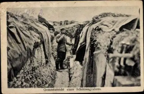 Ak Gesamtansicht eines Schützengrabens, Soldaten, I. WK