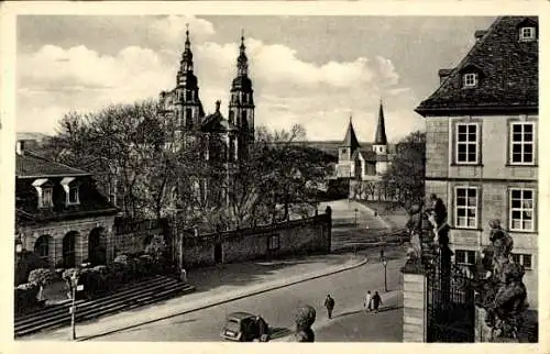 Ak Fulda in Hessen, Blick vom Schloss, Dom, Michaelskirche, Auto