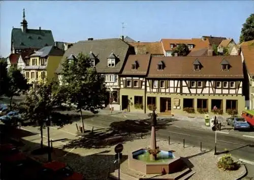 Ak Oberursel im Taunus Hessen, Marktplatz, Brunnen, Fachwerkhaus