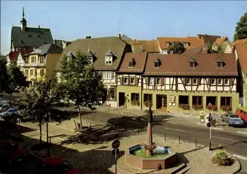 Ak Oberursel im Taunus Hessen, Marktplatz, Brunnen, Fachwerkhaus