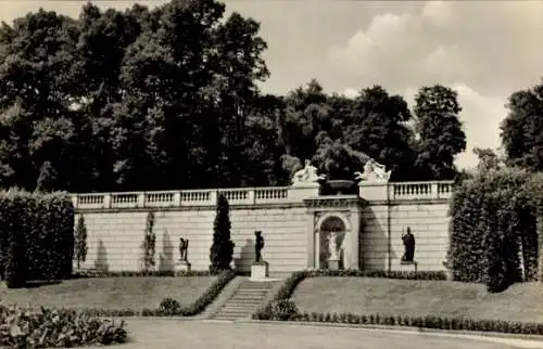 Ak Potsdam in Brandenburg, Sanssouci, Sizilianischer Garten, Statuen