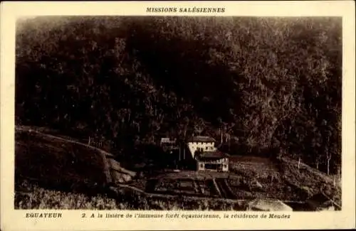Ak Ecuador, Regenwald und Blick auf das Wohnhaus von Mendez, Missions Salesiennes