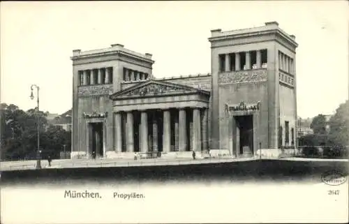 Ak München, Propyläen